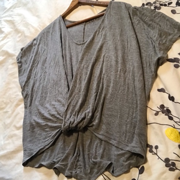 Loft Twist Tie Shirt - Picture 5 of 10